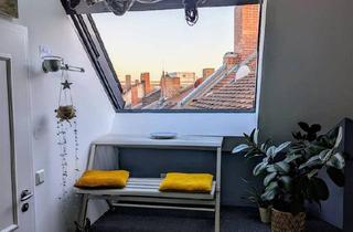 Wohnung kaufen in 90419 Nürnberg, Nürnberg - Besondere 5-Zi.-Wohnung für Dachgeschoss-Liebhaber, klimatisiert!