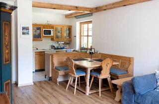 Wohnung kaufen in 83229 Aschau, Aschau im Chiemgau - Traumhafte Ferienwohnung im Bergsteigerdorf Sachrang zu verkaufen