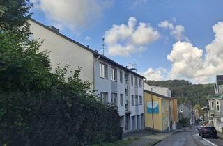 Mehrfamilienhaus kaufen in 42477 Radevormwald, Radevormwald - Anleger aufgepasst - Gepflegtes Mehrfamilienhaus mit 8 Wohneinheiten - bereits aufgeteilt!!