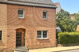 Einfamilienhaus kaufen in 34439 Willebadessen, Willebadessen - Einfamilienhaus Ortsteil Eissen