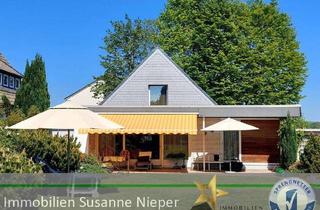 Einfamilienhaus kaufen in 42489 Wülfrath, Wülfrath - Einfamilienhaus mit zwei Garagen und zusätzlicher Bauparzelle mit Vorbescheid - Wülfrath-Düssel