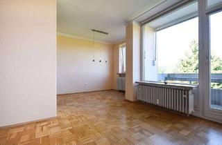 Wohnung kaufen in 38667 Bad Harzburg, Lichtdurchflutete 3-Zimmer-Dachgeschoss-Wohnung mit Balkon und Einbauküche!
