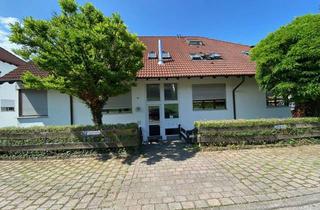 Wohnung kaufen in 72827 Wannweil, Stilvolle 3-Raum-Maisonette-Wohnung u. großes Studio mit Einbauküche in Wannweil