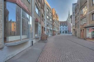 Wohnung mieten in Große Klausstraße, 06108 Altstadt, Nostalgischer Traum mit großer Terrasse