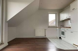 Wohnung mieten in 19075 Pampow, Gemütliche 2-Raum-Dachgeschosswohnung mit Balkon in Pampow zu vermieten!
