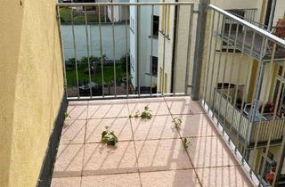Wohnung mieten in Rathenaustraße 14, 08209 Auerbach, * Günstige 3-Zimmer mit Balkon, Laminat, Abstellraum und Wanne in ruhiger Lage *