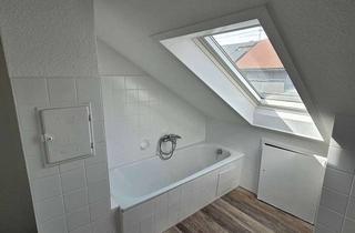 Wohnung mieten in 74246 Eberstadt, Renovierte 3 Zimmer Dachgeschosswohnung ohne Ebk !!