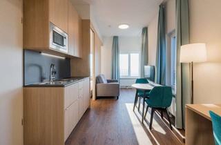 Wohnung mieten in Lehrter Straße 24 B, 10557 Tiergarten (Tiergarten), Hochwertiges Mikro-Apartment mit Panoramablick zur langfristigen Miete am Hauptbahnhof