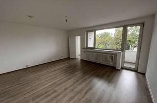 Wohnung mieten in Haus-Berge-Straße 215, 45356 Bochold, Apartment mit Balkon in Essen Bergeborbeck-Bochold.