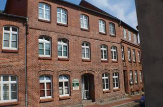 Wohnung mieten in Mühlenstraße 21, 19205 Gadebusch, Für Singles oder Paare - Schöne 2-Zimmer-Wohnung im Herzen von Gadebusch