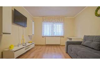 Wohnung mieten in Karpfenweg 26, 91325 Adelsdorf, Freundliche und gepflegte 2-Zimmer-Wohnung mit Balkon und EBK in Adelsdorf