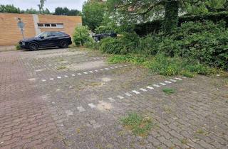 Garagen mieten in Kandeler Weg 14, 13583 Spandau, Au0enstellplatz im Kandeler Weg ab sofort frei