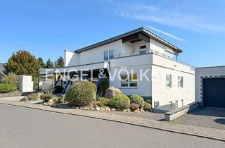 Einfamilienhaus kaufen in 56745 Bell, Großes Einfamilienhaus mit weiterer Wohneinheit und außergewöhnlichem Fernblick