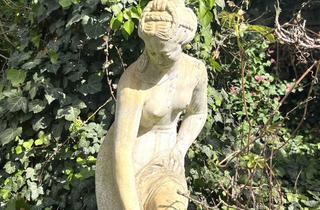 Haus kaufen in Nuthestraße 64, 12307 Lichtenrade, Pool im Garten, Arbeit im Haus – dein Projekt wartet!