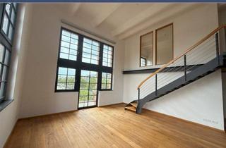 Loft kaufen in 12555 Berlin, Loftfeeling trifft Altbaucharme – Wohnen auf zwei Ebenen in denkmalgeschütztem Fabrikensemble