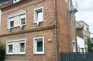 Einfamilienhaus kaufen in 65606 Villmar, Gemütliches Einfamilienhaus mit 6 Zimmern - Ortslage Villmar