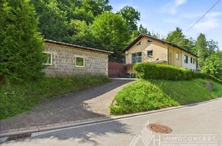 Haus kaufen in 55779 Heimbach, Zweifamilienhaus| ca. 215 m² Wohnfläche | ca. 3.500 m² Grundstück | Anbau von 2002 | 2 Garagen