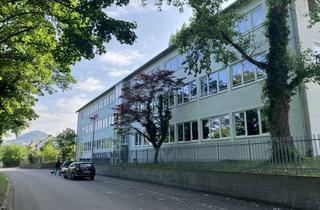 Büro zu mieten in 72793 Pfullingen, *Provisionsfreie* Büroflächen in zentraler Lage zu vermieten