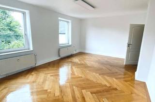 Wohnung kaufen in Südwall 60, 47798 Stadtmitte, Charmante, frisch renovierte 3-Zimmer-Altbauwohnung am Südwall – sofort bezugsfrei!