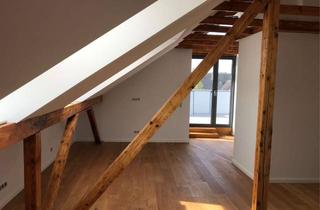 Wohnung mieten in Lindenallee 19, 23714 Malente, Exklusive DG-Wohnung mit Balkon + großer Süd-Dachterrasse in Bad Malente