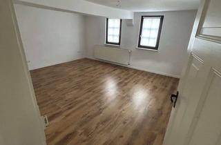 Wohnung mieten in 35415 Pohlheim, Neuwertige 4ZKB Wohung im Ortskern Pohlheim Holzheim