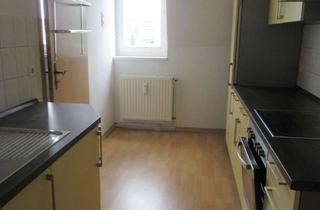 Wohnung mieten in Lichtwertstraße, 04808 Wurzen, FLOTTE SINGLE WOHNUNG MIT ALTBAUFLAIR UND EBK IM MANSARDGESCHOß!