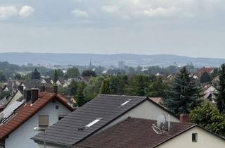 Wohnung mieten in Ziegeleistraße 44, 63768 Hösbach, Ansprechende 3-Zimmer-Wohnung mit Balkon und EBK in Hösbach