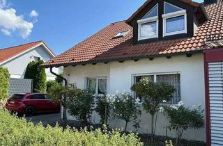 Haus kaufen in 73460 Hüttlingen, Hüttlingen, großzügiges Wohnhaus mit Doppelgarage in ruhiger Wohnlage