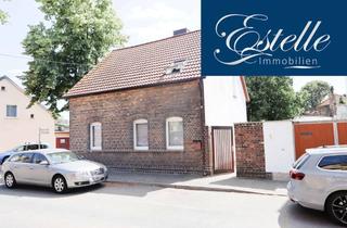 Einfamilienhaus kaufen in 06803 Bitterfeld-Wolfen, Freistehendes Einfamilienhaus - Garage - Garten - Nebengelass