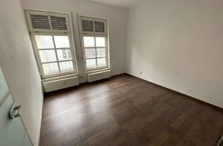 Gewerbeimmobilie kaufen in 04600 Altenburg, Büro mit Stellplatz in guter Lage von Altenburg zu verkaufen