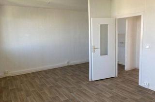 Wohnung mieten in Kastanienstraße 11, 07549 Gera, Gemütliche 3 Zimmer und ein traumhafter Panoramablick