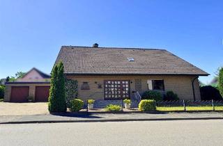 Haus kaufen in 32832 Augustdorf, Augustdorf - == Gepflegtes ZFH in guter Lage von Augustdorf! ==