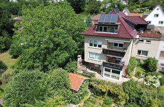 Mehrfamilienhaus kaufen in 34385 Bad Karlshafen, Bad Karlshafen - Massiv gebautes Mehrfamilienhaus auf parkähnlichem Grundstück zu verkaufen