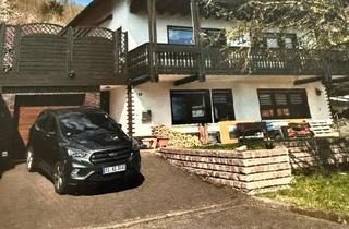 Einfamilienhaus kaufen in 57334 Bad Laasphe, Bad Laasphe - Einfamilienhaus mit Einliegerwohnung