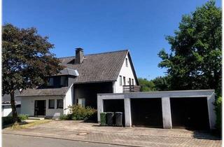 Mehrfamilienhaus kaufen in 59955 Winterberg, Winterberg - Attraktives Mehrfamilienhaus in zentraler Lage von Winterberg - Wohnen, vermieten, genießen - mit WEG-Teilung!