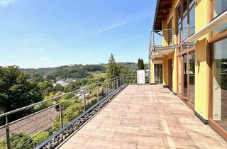 Penthouse kaufen in 51503 Rösrath, Penthousewohnung mit traumhafter Aussicht / Personenaufzug / Garage