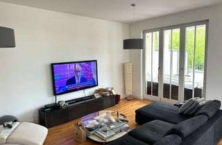 Wohnung kaufen in 10785 Tiergarten, 3-Zimmer Wohnung mit schöner Terrasse im Diplomaten Park