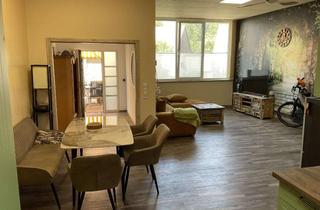 Wohnung kaufen in Bachgasse, 86850 Fischach, Seperate 3 Zimmer Eigentumswohnung wie im eigenen Haus ist mehr als selten.