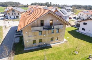 Wohnung kaufen in 83123 Amerang, Erstbezug! Hochwertige Dachgeschosswohnung in ruhiger Lage