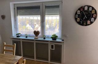 Wohnung kaufen in Röthenbacher Straße, 90571 Schwaig, Schöne 2-Zimmer Wohnung mit Balkon in Schwaig b.Nürnberg