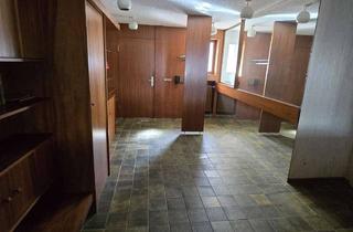 Wohnung mieten in Ludwigstraße 32, 67059 Mitte, Großzügige 3 ZKB Wohnung mit 70er Jahre Charme