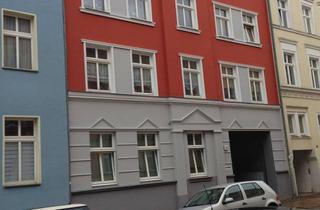 Wohnung mieten in 19053 Paulsstadt, 2-Zimmer-Wohnung mit integrierter Küche, Balkon und Keller