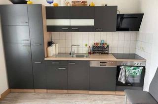 Wohnung mieten in Dr.-Wilhelm-Külz-Straße, 07381 Pößneck, geräumige 3 Zi.-Wohnung inkl. Einbauküche in Pößnecker Stadtvilla