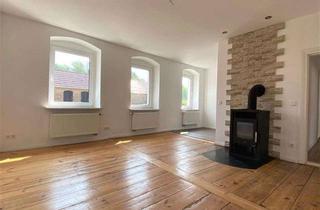 Wohnung mieten in Gartenstr. 10, 16792 Zehdenick, SOFORT FREI in ZEHDENICK - modernisierter Altbau mit Charme | 3-Zimmer-Whg. | Kaminofen