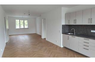 Wohnung mieten in Weißenseer Weg 79, 10369 Lichtenberg, Stilvolle 4-Zimmer-Wohnung mit Einbauküche - Erstbezug