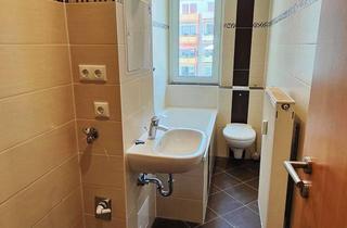 Wohnung mieten in Birkenweg 21, 02708 Löbau, Komfort auf ganzer Linie! 3-R.-WE m. Balkon in Löbau!