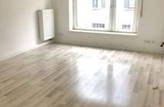 Wohnung mieten in Gasteinerstr. 11, 70372 Bad Cannstatt, WG-geeignete 3-Zi. Wohnung mit Balkon und EBK