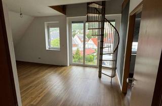 Wohnung mieten in 73277 Owen, 3-Zimmer-Maisonette-Wohnung mit EBK in Baden-Württemberg - Owen