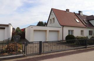 Doppelhaushälfte kaufen in 39120 Hopfengarten, **Provisionsfrei** Gemütliche Doppelhaushälfte mit großem Garten und zwei Garagen am Hopfengarten