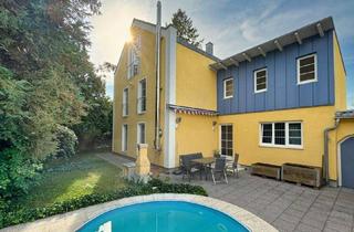 Einfamilienhaus kaufen in Mühlangerstr. 11, 84405 Dorfen, Großzügiges Einfamilienhaus mit Pool - ruhige, zentrale Lage in Dorfen